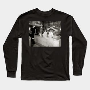 Drug Store Soda Fountain, 1921. Vintage Photo Long Sleeve T-Shirt